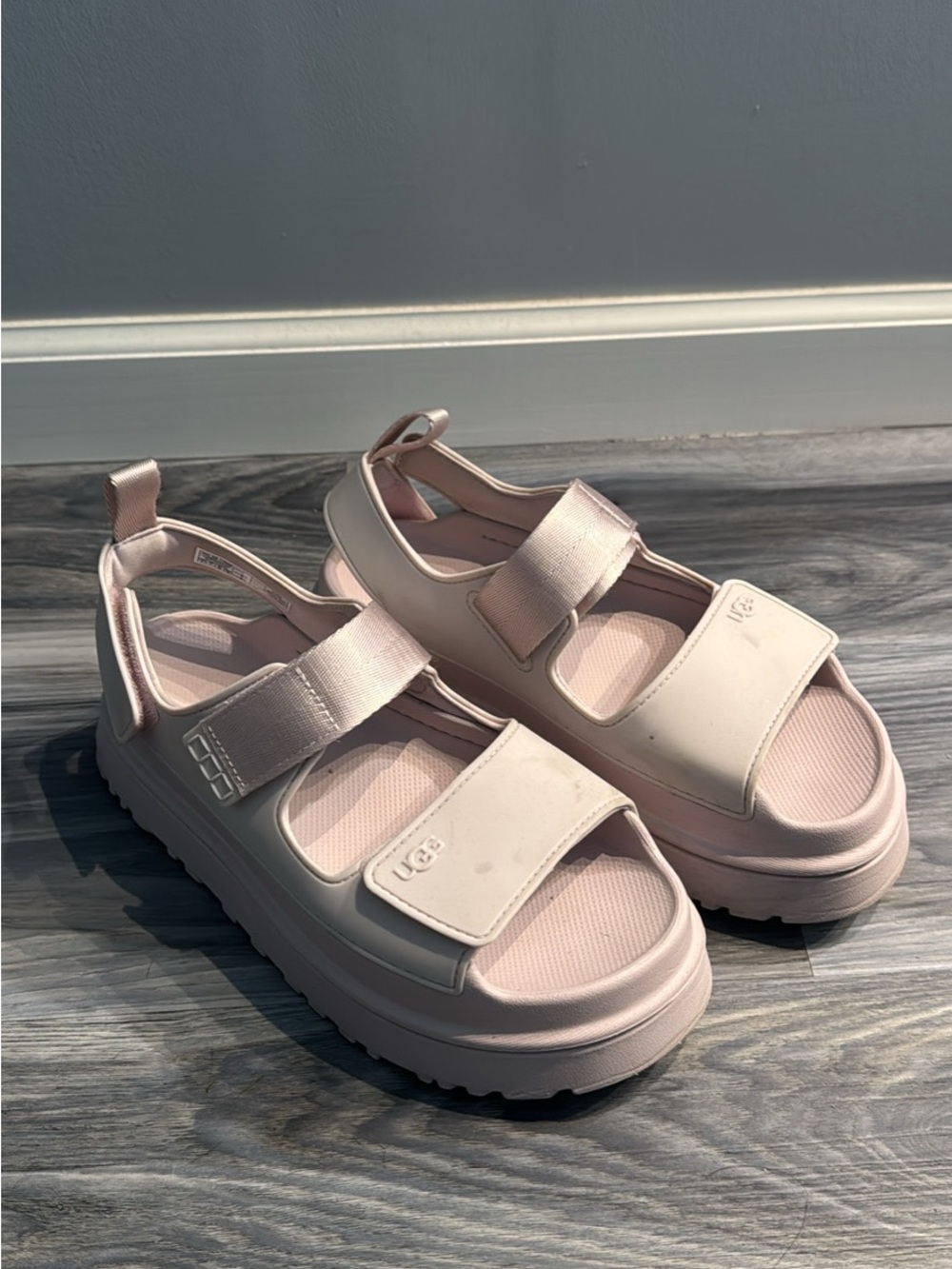 UGG Women's Pale Pink Platform Sport Sandals - Picture 3 of 4
